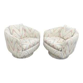 Mid-Century Swivel Rocker Club Chairs in the Manner of Milo Baughman- a Pair For Sale