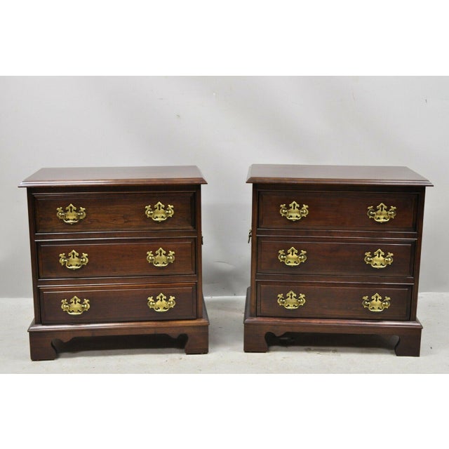 Pennsylvania House Cherry Wood Chippendale Bachelor Chest Nightstand