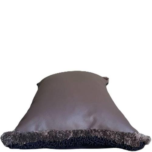 Contemporary Deveraux Cushion by Sohil Design For Sale - Image 3 of 7