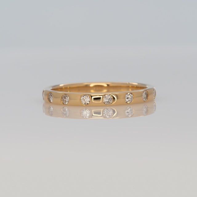 2020s Diamond Band Minimalist Design: Solid 14k Gold – Round Diamond Fine Jewelry, Size 6.75 For Sale - Image 5 of 9