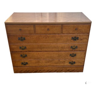 Vtg. Ethan Allen American Style Three Drawer Maple Chest in Nutmeg W/Mica Top For Sale