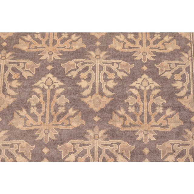 Textile Boho Chic Gray/Gold Wool Rug - 6'3'' X 8'11'' For Sale - Image 7 of 10