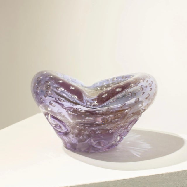 Hand-Crafted Lilac Murano Vase, 1970 For Sale - Image 3 of 7