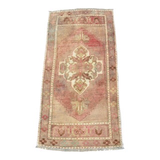 1960s Accent Vintage Turkish Rug For Sale