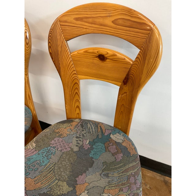 Set of 5 Pine Dining Chairs, Manner of Ranier Daumiller For Sale - Image 15 of 17