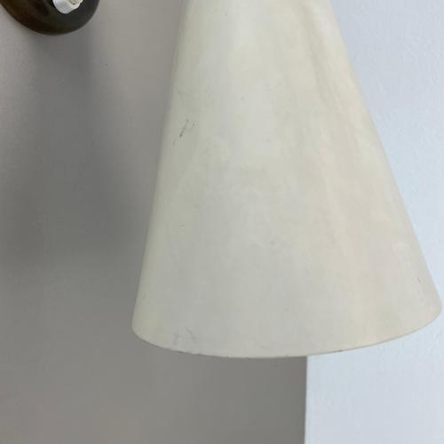 Metal Brass and Metal Diabolo Theatre Wall Light in the style of Gio Ponti and Stilnovo, Italy, 1950s For Sale - Image 7 of 18