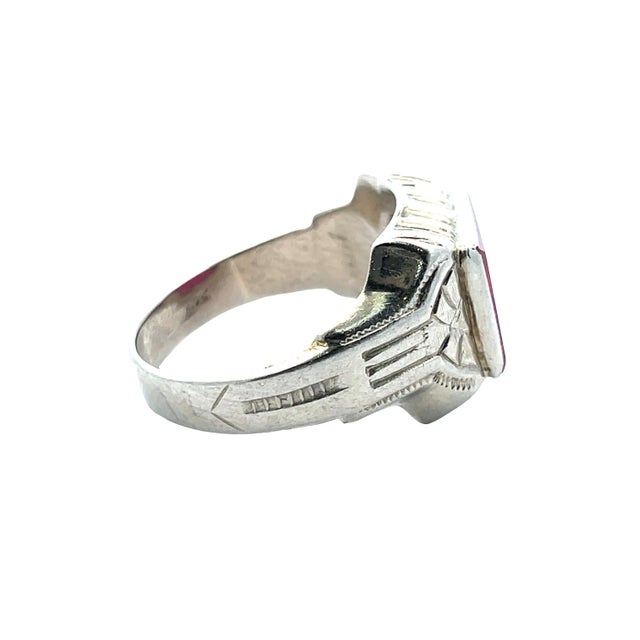 Metal Vintage Art Deco Solid Gold Red Stone Ring, Size 6.75 For Sale - Image 7 of 10