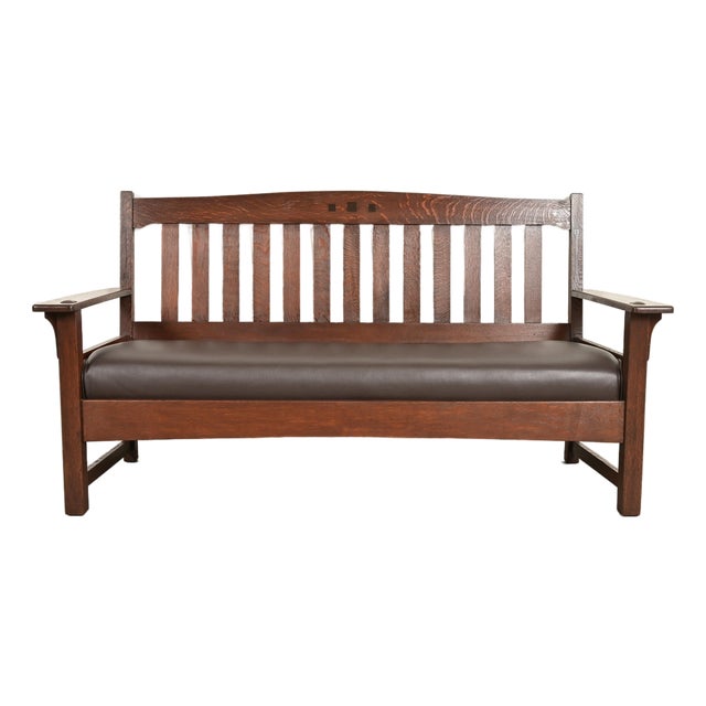 Limbert Antique Mission Oak Arts & Crafts Settle Sofa, Circa 1910 For Sale