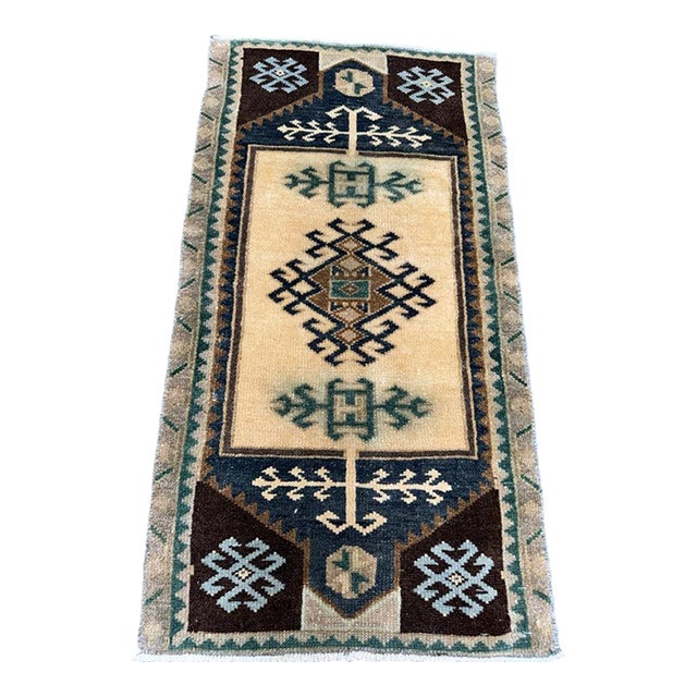 Turkish Yastik Rug 1'8" x 3' For Sale