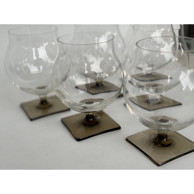 Rosenthal Berlin smoked glass snifter, approx. 12.5 cm high This piece has an attribution mark, I am sure that it is...