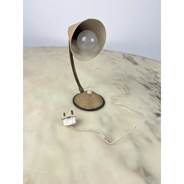 Mid-Century Modern Table Lamp in Lacquered Metal and Brass, Italy, 1950s For Sale - Image 3 of 9