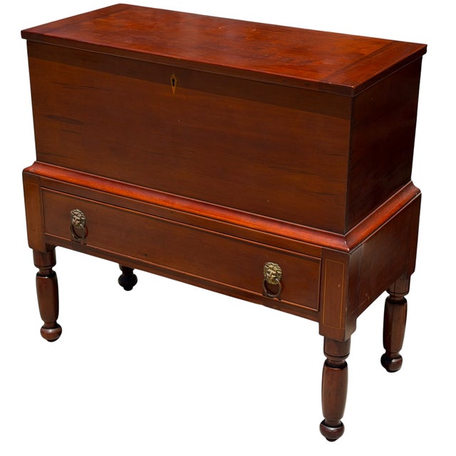Traditional Antique American Federal Cherry Wood Bible Box For Sale - Image 3 of 6