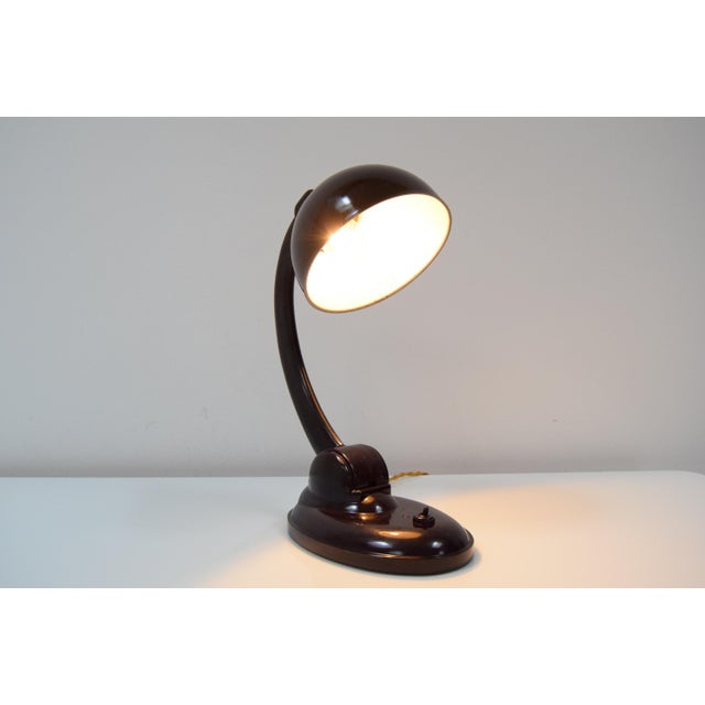 Adjustable Bakelite Table Lamp attributed to Eric Kirkman Cole, 1940s For Sale - Image 10 of 14