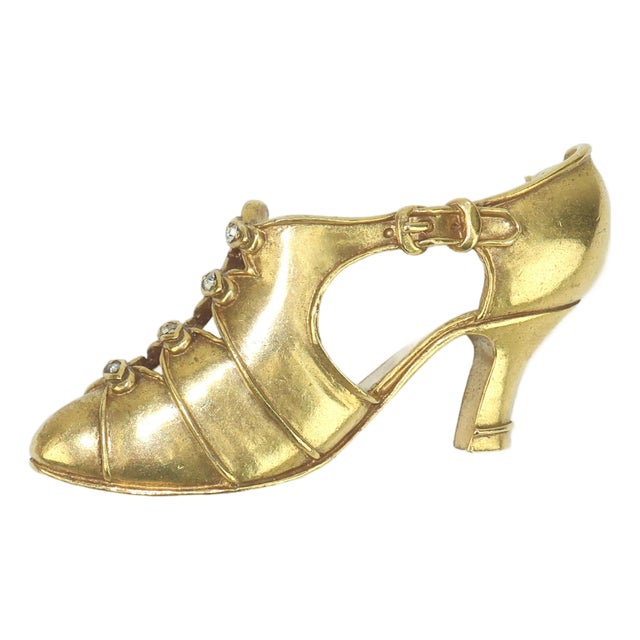 Metropolitan Museum of Art Gilded Brass Art Deco Flapper Shoe Brooch For Sale