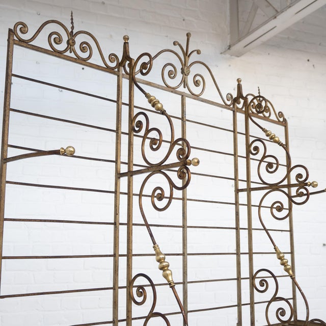 French Bakery Shelf in Wrought Iron and Brass, 1900 For Sale - Image 4 of 8