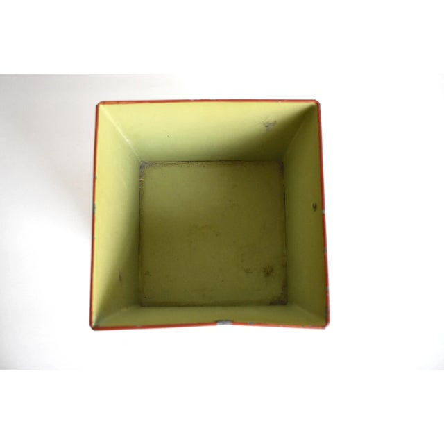 Green Vintage Hand-Painted Tole Cachepot For Sale - Image 8 of 10
