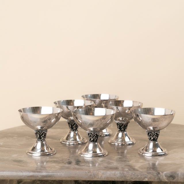 Silver Serving Coupes, 1890s, Set of 6 For Sale - Image 6 of 6
