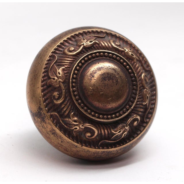 This concentric knob was made by Sargent in the 1901 catalog. It is part of the M-15800 D-Dalton group. One available. The...