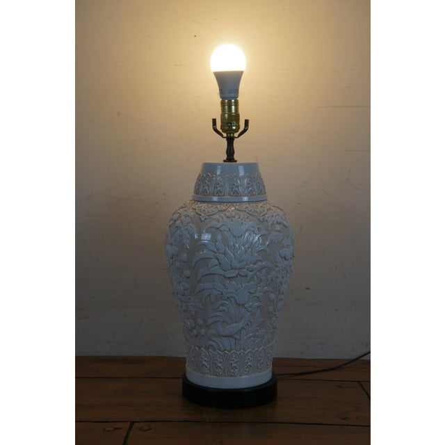Chapman Manufacturing Company 1972 Chapman Chinoiserie White Porcelain Floral Bird Relief Table Lamp For Sale - Image 4 of 12