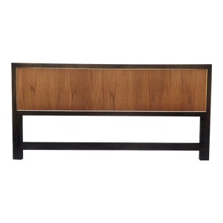 Mid-Century Modern Kingsize Headboard by Harvey Probber For Sale