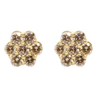 14K Yellow Gold 1.0 Cttw Diamond Floral Stud Earrings (J-K Color, VS2-SI1 Clarity) For Sale