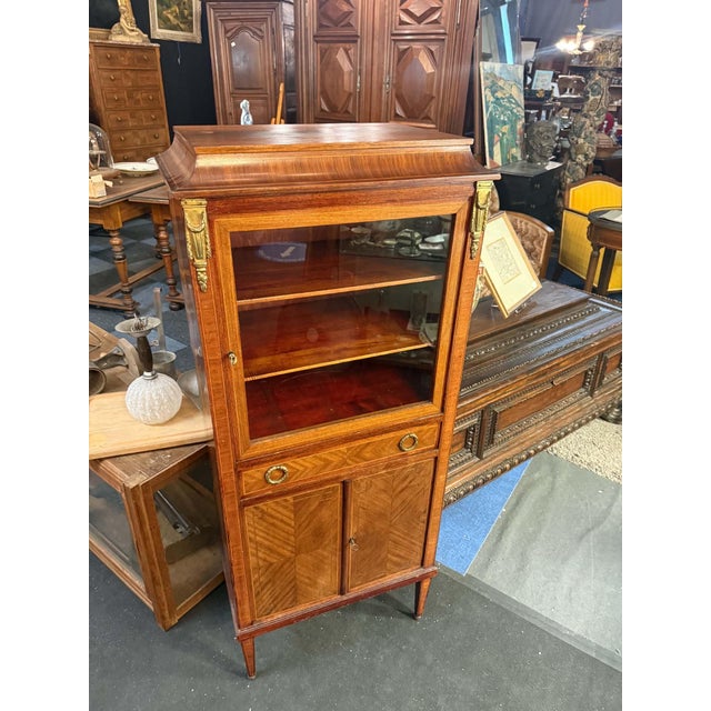 Louis XVI Marquetry Display Cabinet For Sale - Image 12 of 14