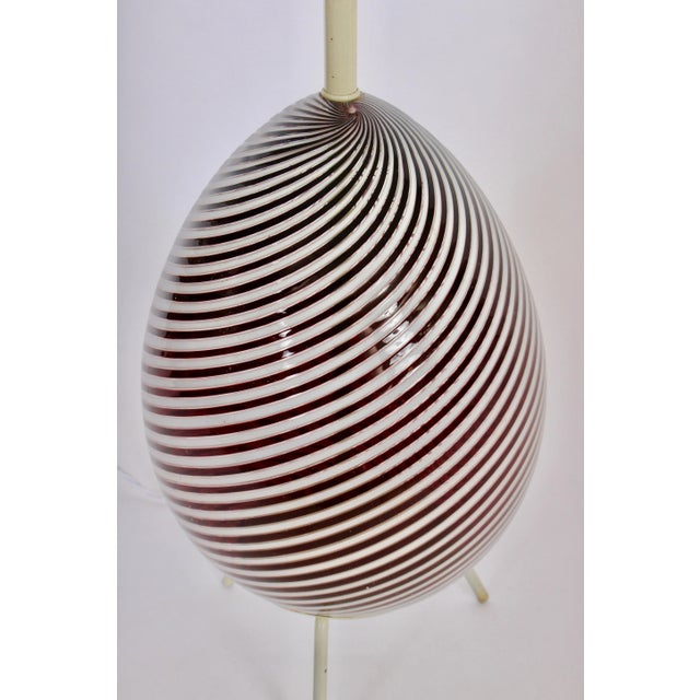 Aureliano Toso Dino Martens for Aureliano Toso Cranberry Swirl "Egg" Table Lamp on Tripod Base For Sale - Image 4 of 11