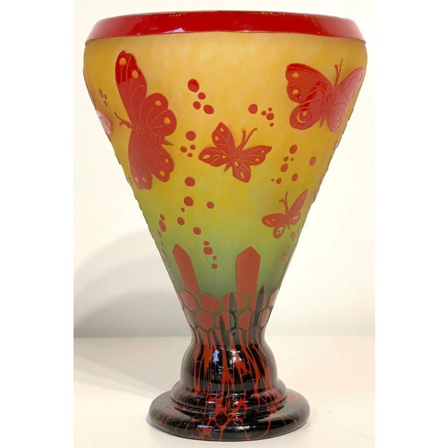 Early 20th Century Le Verre Francais 'Papillons' French Cameo Art Glass Vase For Sale - Image 9 of 11