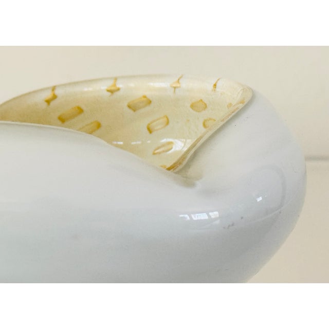 1960s Mid Century Italian Glass Ashtray Attributed to Alfredo Barbini For Sale - Image 5 of 7