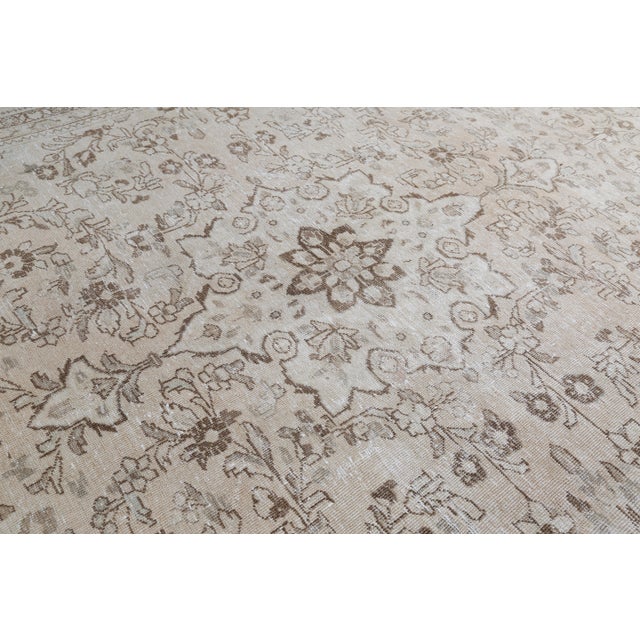 Vintage Anatolian Tribal Rug With Medallion – Muted Earth Tones, 10' X 12' For Sale In Tampa - Image 6 of 10