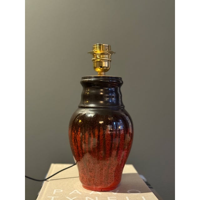 1930s Art Deco Black and Orange Otto Table Lamp from Upsala-Ekeby, 1938 For Sale - Image 5 of 13