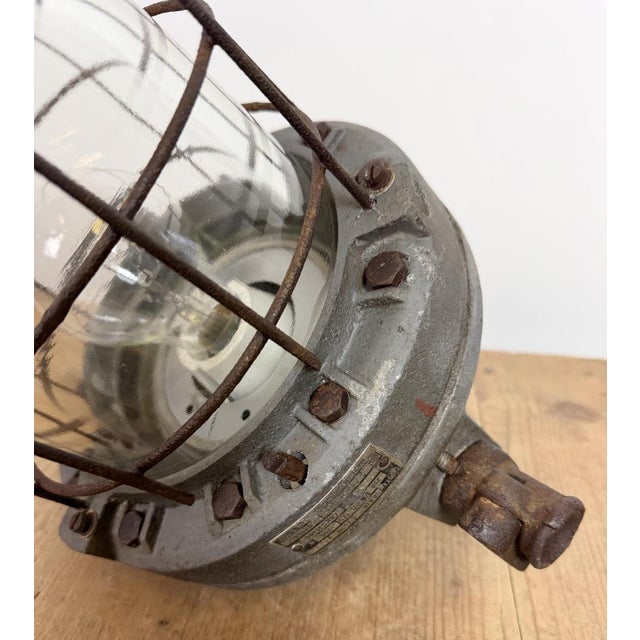 Industrial Grey Explosion Proof Lamp from Elektrosvit, 1960s For Sale - Image 14 of 18