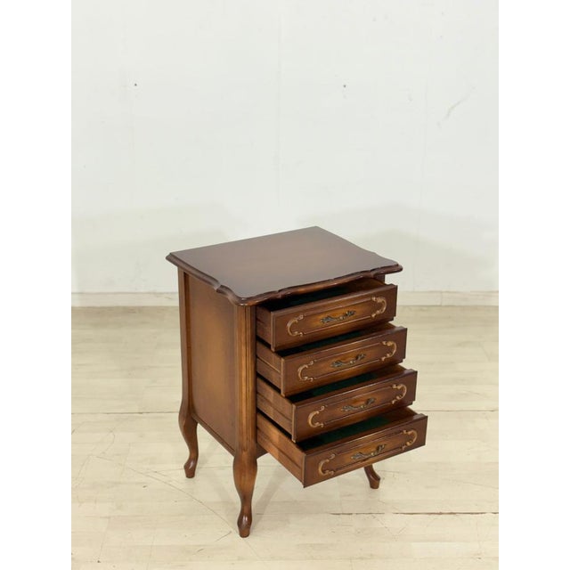 Chippendale Chest of Drawers / Vintage Washstand / Living Room Cabinet For Sale - Image 3 of 9