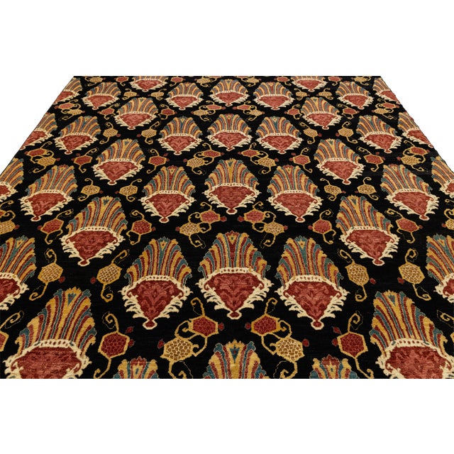 2020s Contemporary Hand-Knotted Wool Ikat Area Rug With Venetian Shell Motifs in Rust For Sale - Image 5 of 12