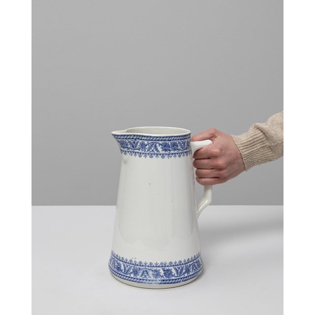 Chinoiserie 20th Century Belgian Blue Chinoiserie Ceramic Pitcher For Sale - Image 3 of 18