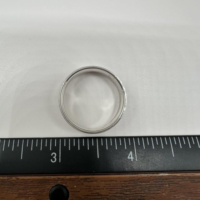 Early 21st Century Comfort Fit Wedding Band in 14kt White Gold - 6mm, Size 10, New Condition For Sale - Image 5 of 5