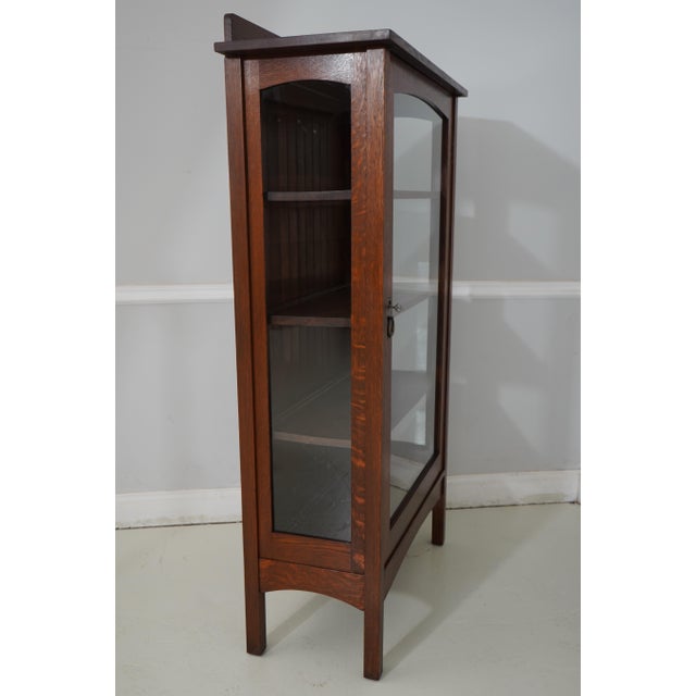 Age: C.1900-1910 Details: Charles Stickley Key Locking Door High Quality Construction Arts & Crafts Style Nice Original...