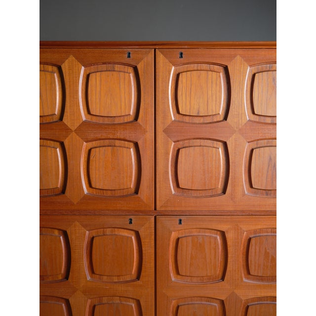 Mid 20th Century Norwegian Teak ‘Flor’ Highboard, Attributed to Rastad & Relling For Sale - Image 4 of 4