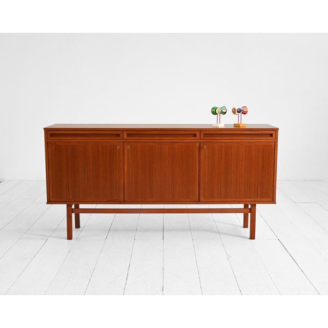1950s Scandinavian Teak Sideboard with Sculptural Drawers, 1950s For Sale - Image 5 of 13