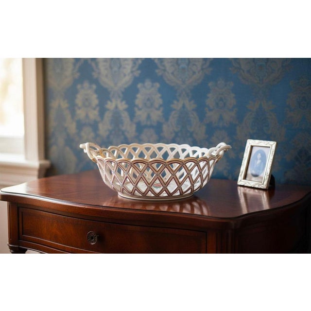 1960s Chinese Porcelain Openwork Basket with Bouquet and Handles from Herend, 1960s For Sale - Image 5 of 8