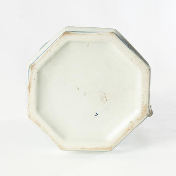 Early 20th Century Blue and White Transferware - 21pcs For Sale - Image 6 of 18