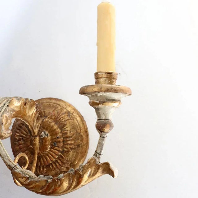 Early 19th Century Italian Giltwood & Gesso 4-Arm Wall Sconces - A Pair For Sale In Denver - Image 6 of 9