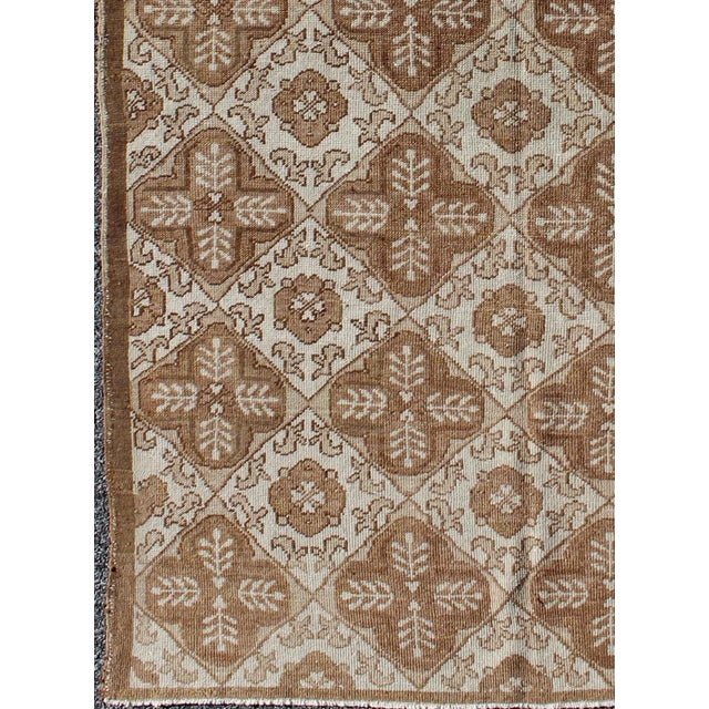 Turkish All-Over Blossom and Palmette Design Vintage Turkish Oushak Rug in Brown Tones For Sale - Image 3 of 8