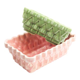 Vintage Upco Pink & Green Step Triangle Planters - A Pair For Sale