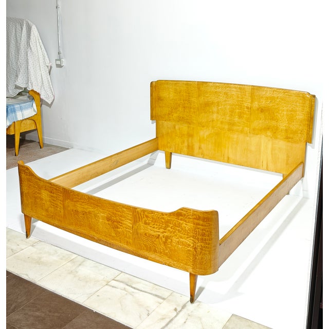 Mid-Century Modern Italian Wood and Brass Double Bed, 1960s For Sale - Image 11 of 11