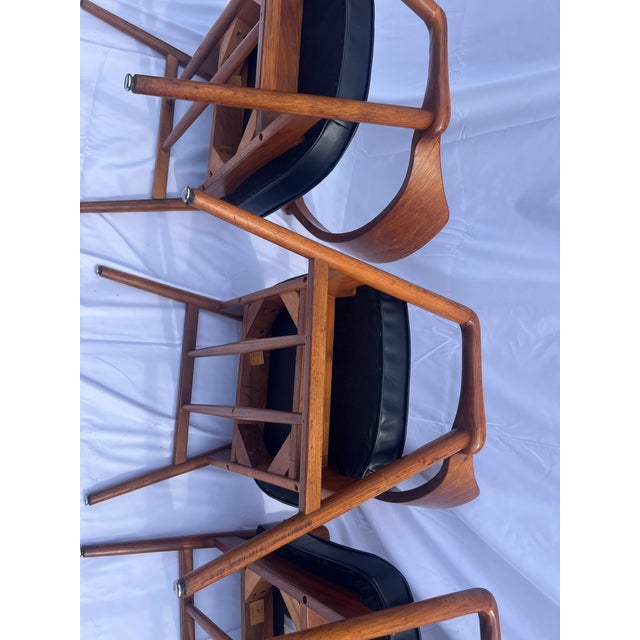 Mid 20th Century Vintage Mid Century W. H. Gunlocke Chair Co. Walnut Set of 4 Dining Chairs For Sale - Image 17 of 17