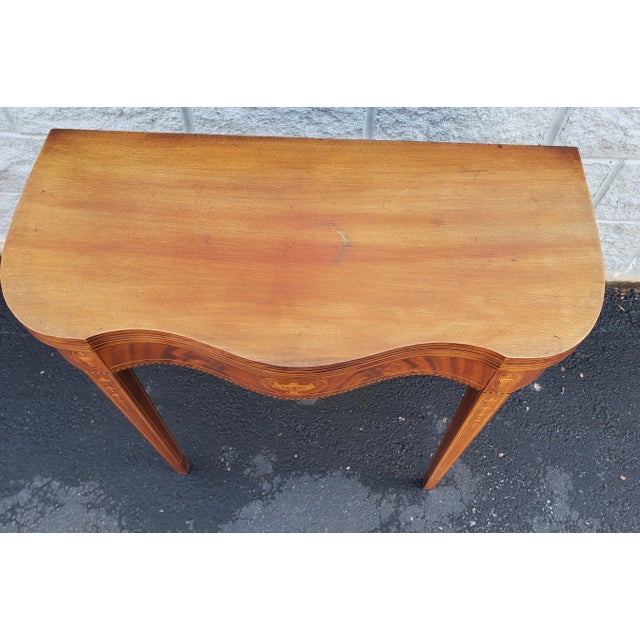 Brown 1920s Federal Style Satinwood Inlaid Flame Mahogany Serpentine Card Table For Sale - Image 8 of 10