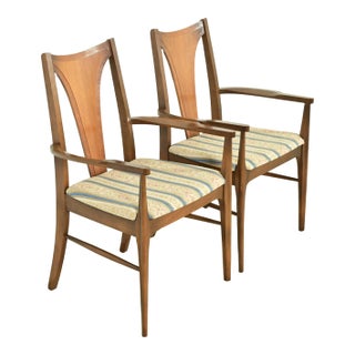 Broyhill Brasilia Mid-Century Modern Sculpted Walnut Armchairs, Pair For Sale