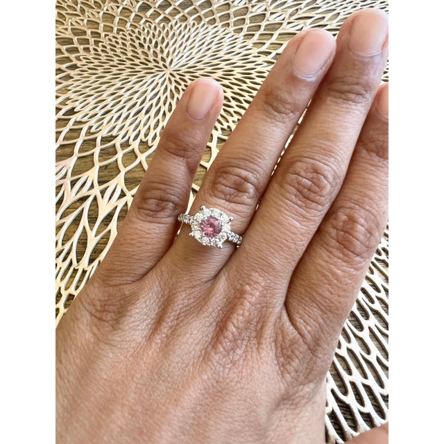 1.51 Carat Pink Sapphire Diamond 14 Karat White Gold Engagement Ring, Size 6.5 For Sale In Los Angeles - Image 6 of 12