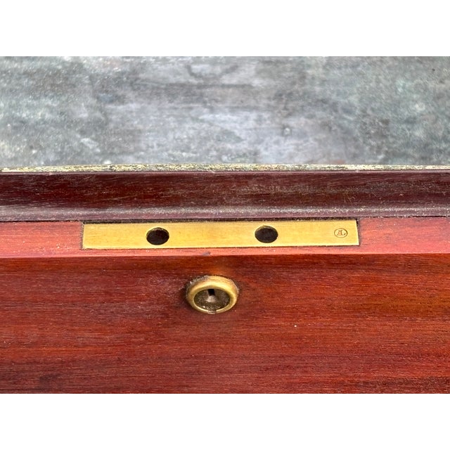 Late 19th C. Mahogany & Brass Bound / Screw Humidor - Large Size, Beautiful Detailing For Sale - Image 10 of 10